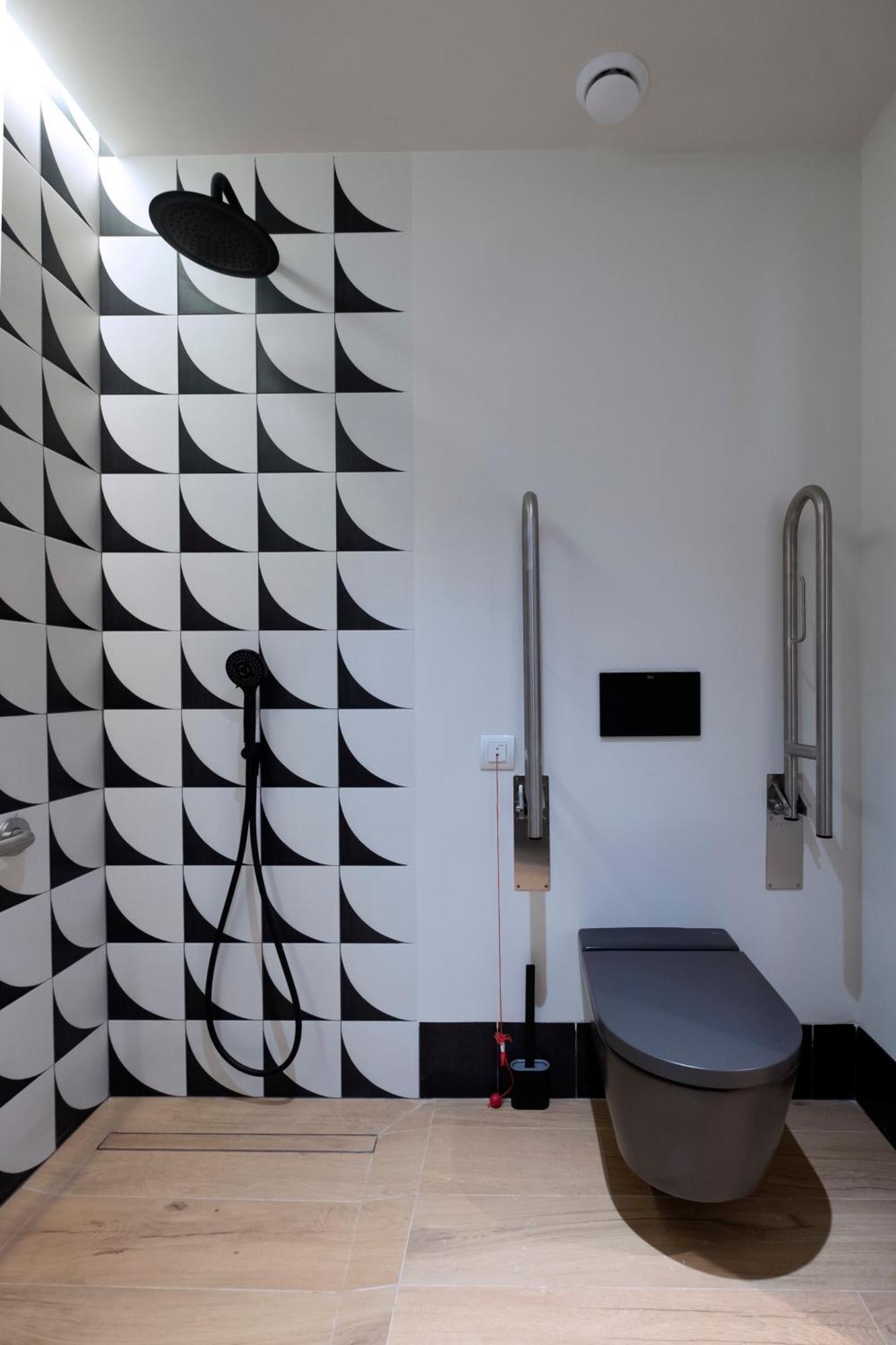 Villar Suites By Cadiz4Rentals 外观 照片