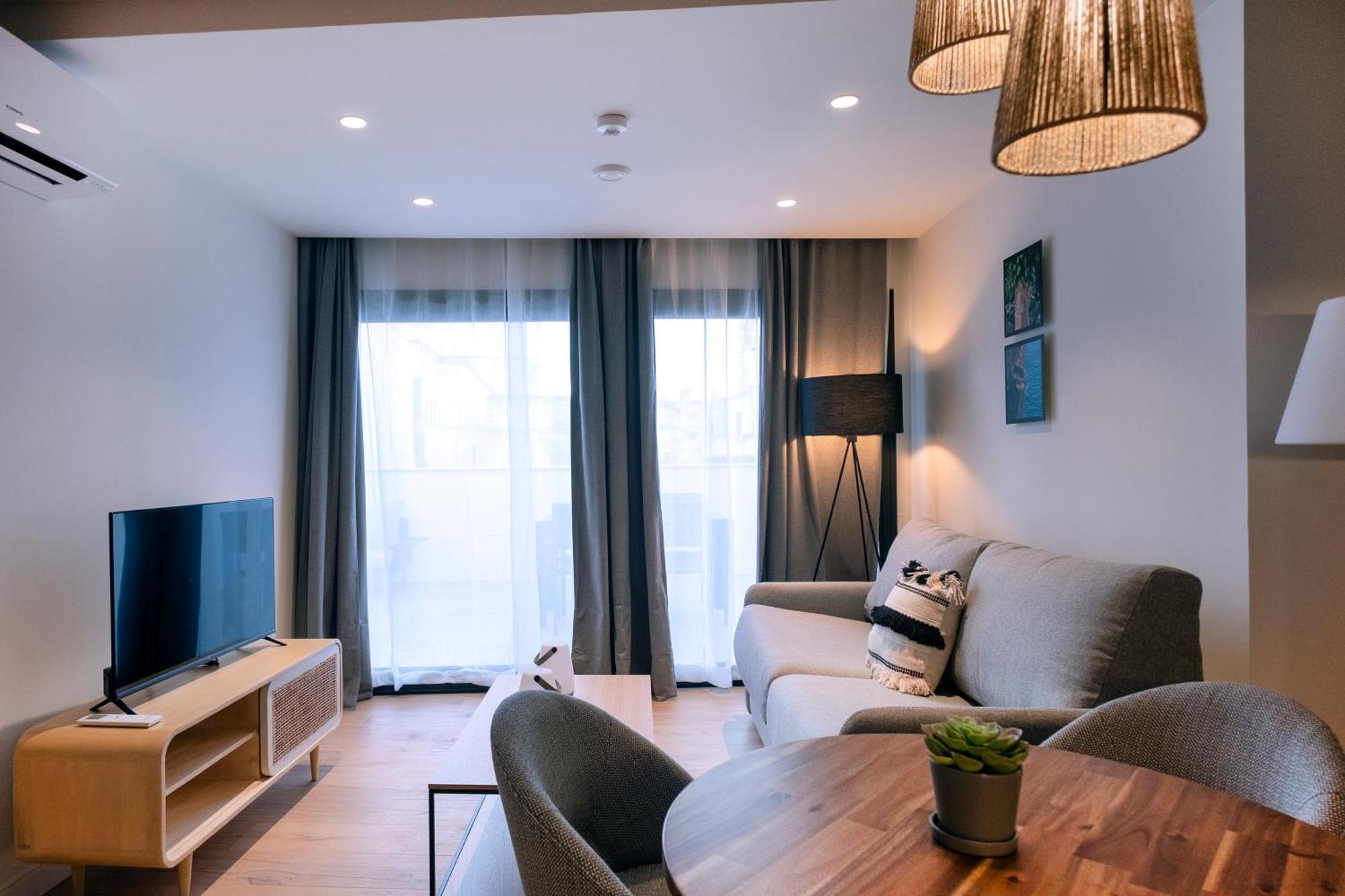 Villar Suites By Cadiz4Rentals 客房 照片